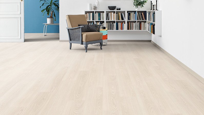 Ламинат Haro Tritty 100 Loft 4V дуб эдельвейс 535369 фото в интерьере Ламинат Haro Tritty 100 Loft 4V дуб эдельвейс 535369 фото в интерьере